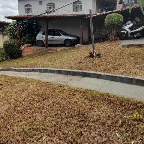 Casa à venda com 504m², 4 quartos e 1 vaga