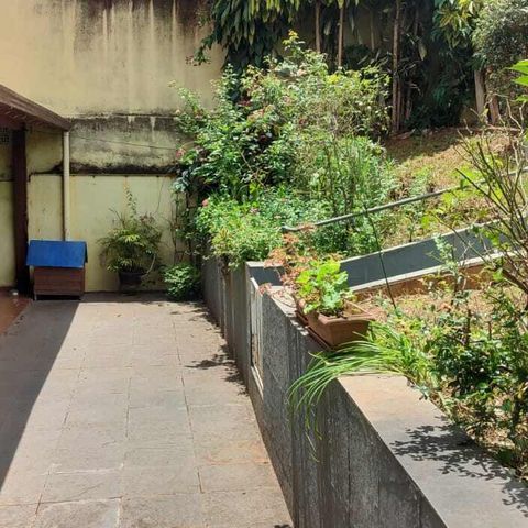 Casa à venda com 504m², 4 quartos e 1 vaga