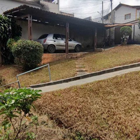 Casa à venda com 504m², 4 quartos e 1 vaga