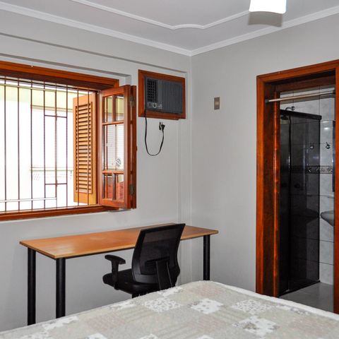 Casa à venda com 160m², 5 quartos e 2 vagas Casa à venda com 160m², 5 quartos e 2 vagasSuíte 2