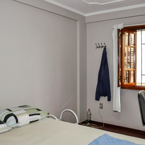 Casa à venda com 160m², 5 quartos e 2 vagas Casa à venda com 160m², 5 quartos e 2 vagasSuíte 3