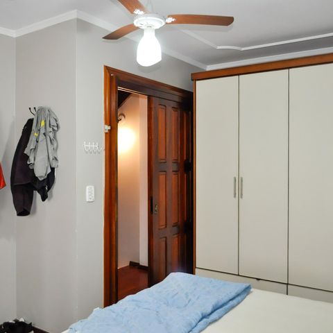 Casa à venda com 160m², 5 quartos e 2 vagas Casa à venda com 160m², 5 quartos e 2 vagasSuíte 3
