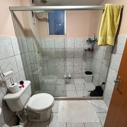 Apartamento à venda com 58m², 2 quartos e 1 vaga Apartamento à venda com 58m², 2 quartos e 1 vagaBanheiro Social