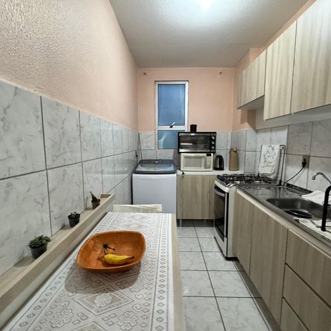 Apartamento à venda com 58m², 2 quartos e 1 vaga Apartamento à venda com 58m², 2 quartos e 1 vagaCozinha e Área de Serviço