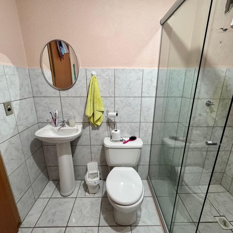 Apartamento à venda com 58m², 2 quartos e 1 vaga Apartamento à venda com 58m², 2 quartos e 1 vagaBanheiro Social