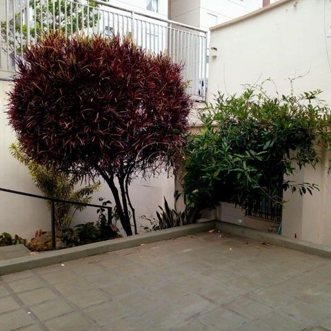 Casa à venda com 180m², 3 quartos e 2 vagas