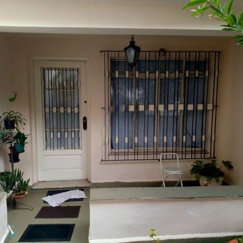 Casa à venda com 180m², 3 quartos e 2 vagas