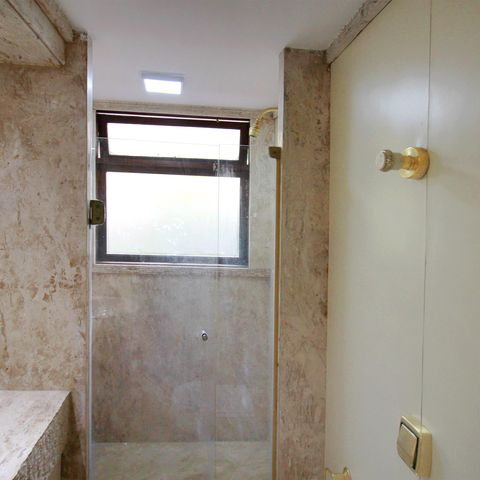 Casa à venda com 800m², 5 quartos e 10 vagasBanheiro