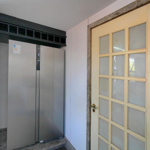 Casa à venda com 800m², 5 quartos e 10 vagasCozinha