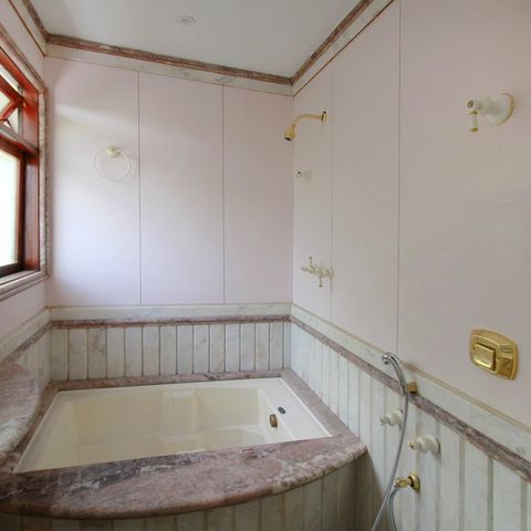 Casa à venda com 800m², 5 quartos e 10 vagasBanheiro da Suíte 2