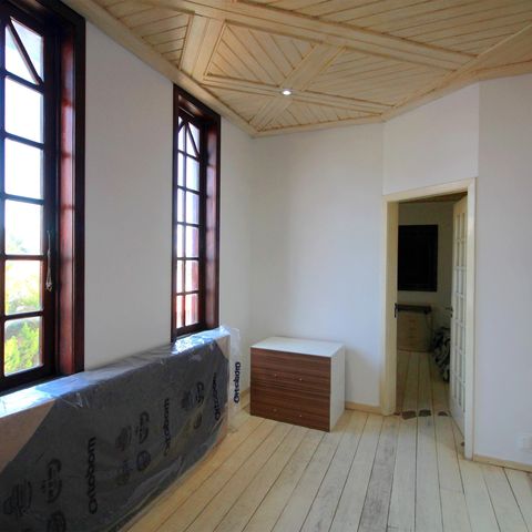 Casa à venda com 800m², 5 quartos e 10 vagasEscritório
