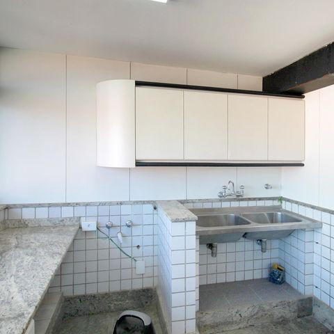 Casa à venda com 800m², 5 quartos e 10 vagasÁrea de Serviço