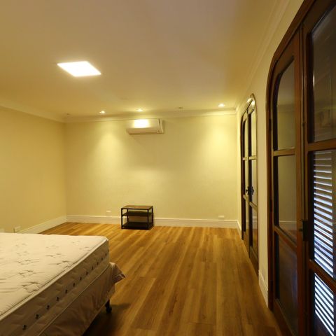 Casa à venda com 500m², 4 quartos e 4 vagasSuíte 1