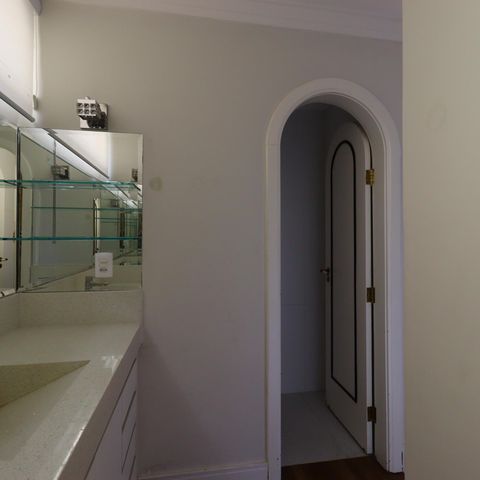 Casa à venda com 500m², 4 quartos e 4 vagasBanheiro da Suíte Master