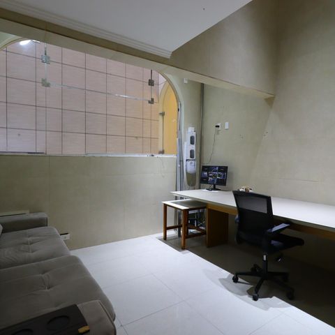 Casa à venda com 500m², 4 quartos e 4 vagasEscritório