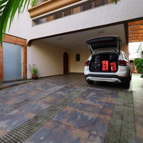 Casa à venda com 500m², 4 quartos e 4 vagasGaragem