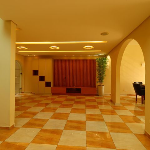 Casa à venda com 500m², 4 quartos e 4 vagasSala