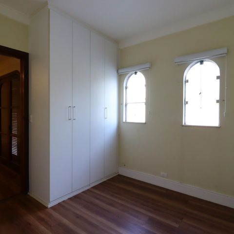 Casa à venda com 500m², 4 quartos e 4 vagasCloset da Suíte 1