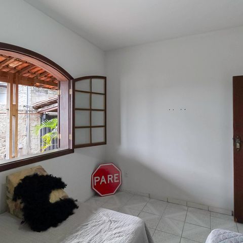 Casa à venda com 846m², 4 quartos e 3 vagas Casa à venda com 846m², 4 quartos e 3 vagasQuarto 1