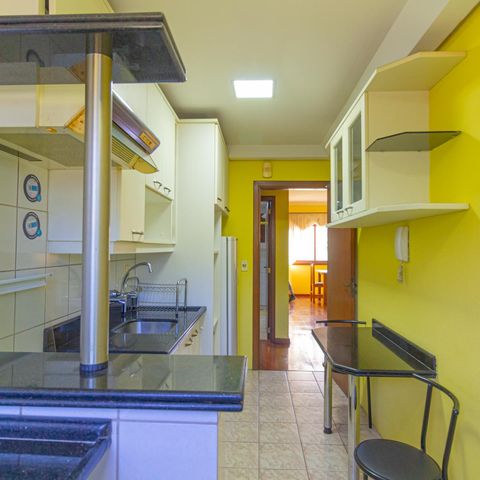 Apartamento à venda com 54m², 1 quarto e 1 vagaCozinha e Área de Serviço