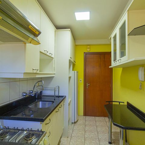 Apartamento à venda com 54m², 1 quarto e 1 vagaCozinha e Área de Serviço