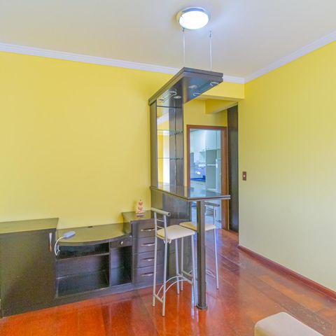 Apartamento à venda com 54m², 1 quarto e 1 vagaSala
