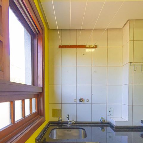 Apartamento à venda com 54m², 1 quarto e 1 vagaCozinha e Área de Serviço