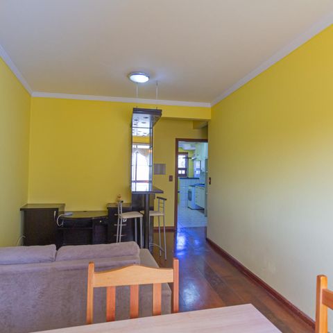 Apartamento à venda com 54m², 1 quarto e 1 vagaSala