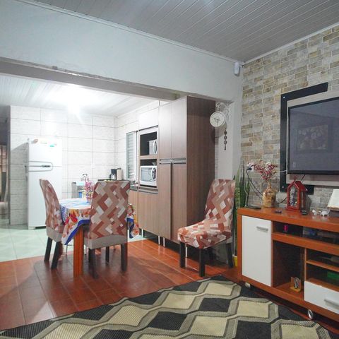 Casa à venda com 110m², 2 quartos e 1 vagaSala