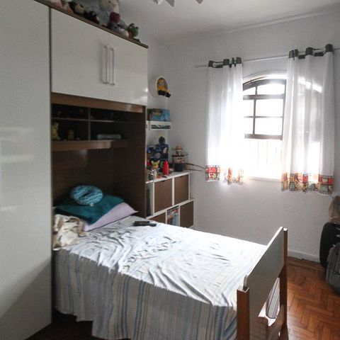 Casa à venda com 400m², 5 quartos e 4 vagasCasa 2 - Quarto 1