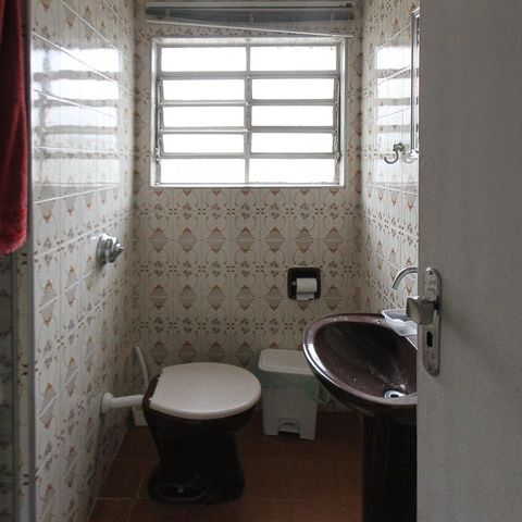 Casa à venda com 400m², 5 quartos e 4 vagasCasa 2 - Banheiro Social 2