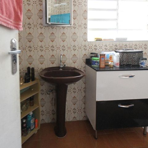 Casa à venda com 400m², 5 quartos e 4 vagasCasa 2 - Banheiro Social