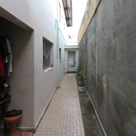 Casa à venda com 400m², 5 quartos e 4 vagasCorredor Lateral