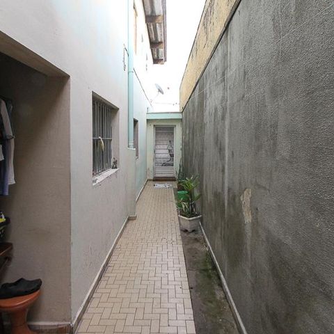 Casa à venda com 400m², 5 quartos e 4 vagasCorredor Lateral