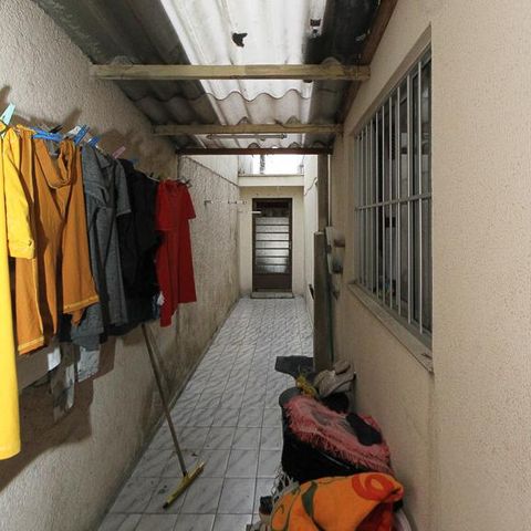 Casa à venda com 400m², 5 quartos e 4 vagasCasa 2 - Corredor Lateral