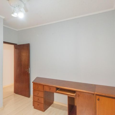 Casa à venda com 240m², 3 quartos e 2 vagas Casa à venda com 240m², 3 quartos e 2 vagasQuarto 2