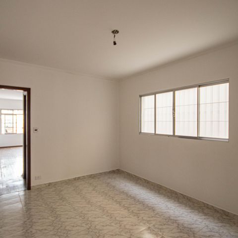 Casa à venda com 140m², 3 quartos e 3 vagasCopa
