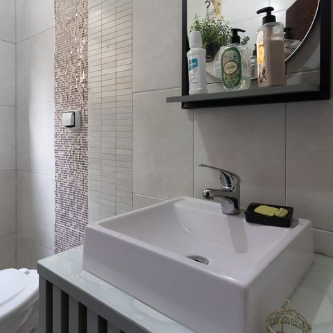 Casa à venda com 250m², 3 quartos e 2 vagas Casa à venda com 250m², 3 quartos e 2 vagasLavabo