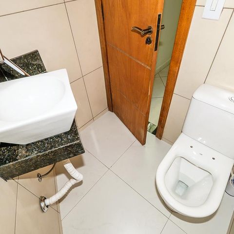 Casa à venda com 112m², 3 quartos e 1 vaga Casa à venda com 112m², 3 quartos e 1 vagaLavabo