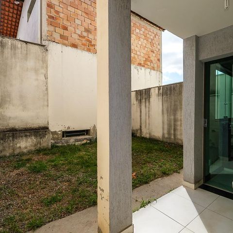 Casa à venda com 112m², 3 quartos e 1 vaga Casa à venda com 112m², 3 quartos e 1 vagaÁrea Privativa