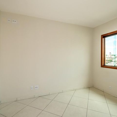 Casa à venda com 112m², 3 quartos e 1 vaga Casa à venda com 112m², 3 quartos e 1 vagaSuíte