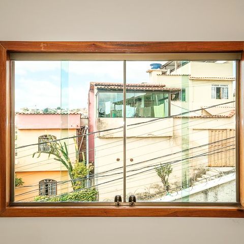 Casa à venda com 112m², 3 quartos e 1 vaga Casa à venda com 112m², 3 quartos e 1 vagaSuíte