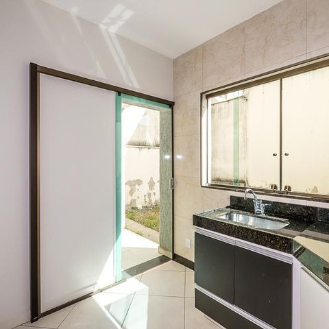 Casa à venda com 112m², 3 quartos e 1 vaga Casa à venda com 112m², 3 quartos e 1 vagaCozinha