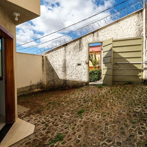 Casa à venda com 112m², 3 quartos e 1 vaga Casa à venda com 112m², 3 quartos e 1 vagaÁrea Privativa