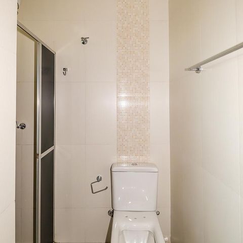 Casa à venda com 112m², 3 quartos e 1 vaga Casa à venda com 112m², 3 quartos e 1 vagaBanheiro da Suíte