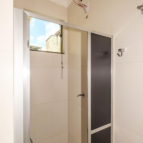 Casa à venda com 112m², 3 quartos e 1 vaga Casa à venda com 112m², 3 quartos e 1 vagaBanheiro da Suíte