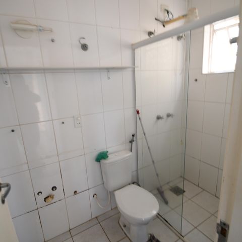 Casa à venda com 400m², 3 quartos e 10 vagasBanheiro da Edícula