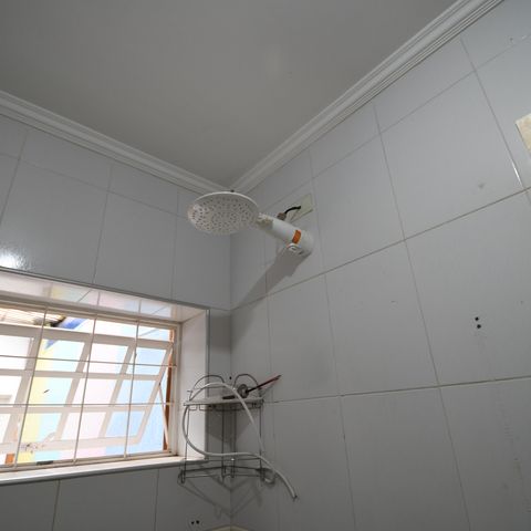 Casa à venda com 400m², 3 quartos e 10 vagasBanheiro da Suíte