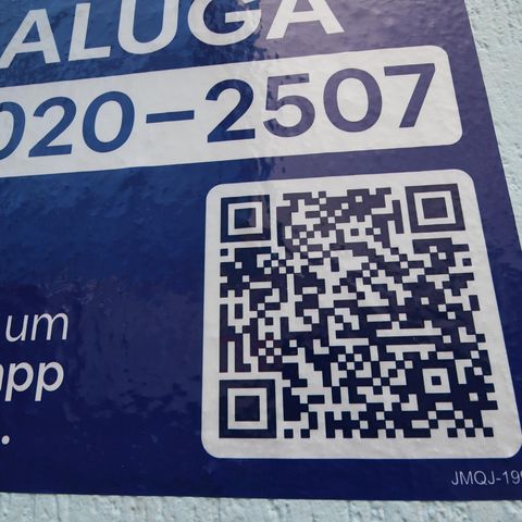 Casa à venda com 400m², 3 quartos e 10 vagasPlaca