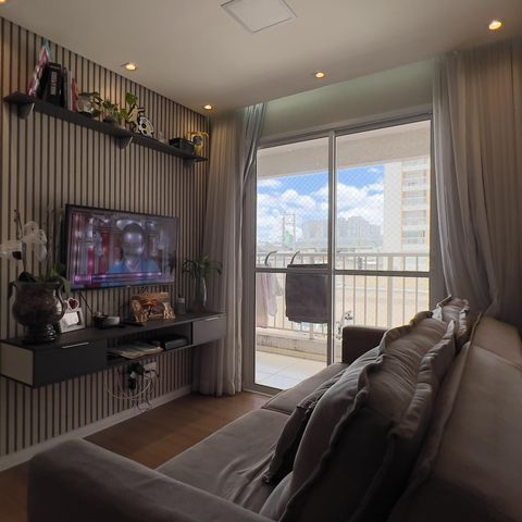 Apartamento à venda com 55m², 2 quartos e 1 vaga Apartamento à venda com 55m², 2 quartos e 1 vagaSala